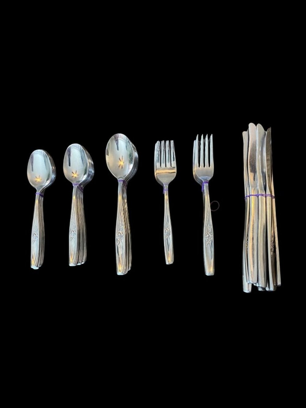 Vintage Oneida Silverware Set With Rose Design - Forks Spoons & Knives 20-Piece